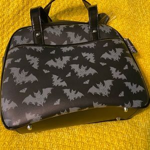 Sourpuss bat purse